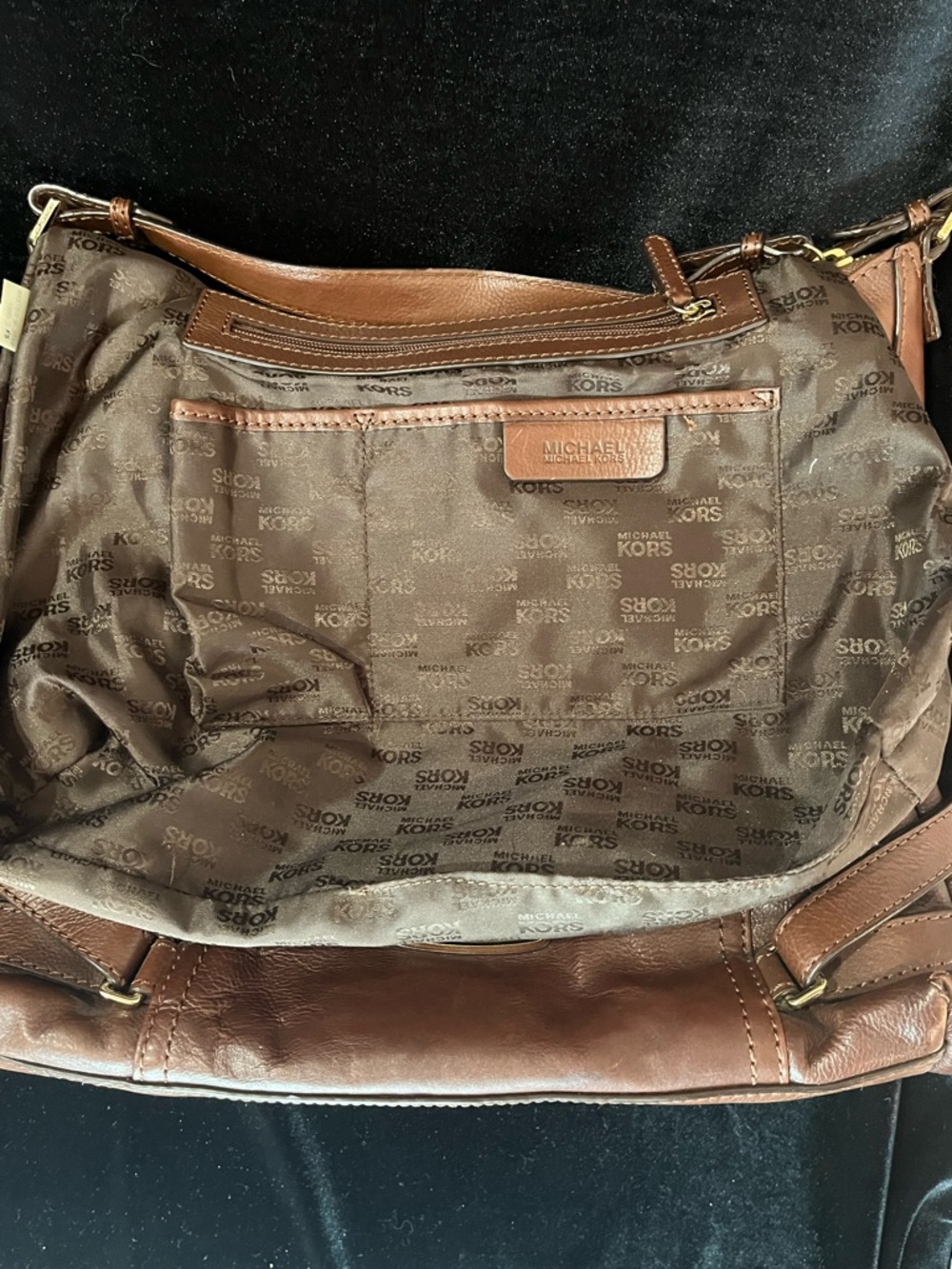 Michael Kors Gansevoort Chocolate Brown Leather Shoulder Bag - Picture 10 of 11